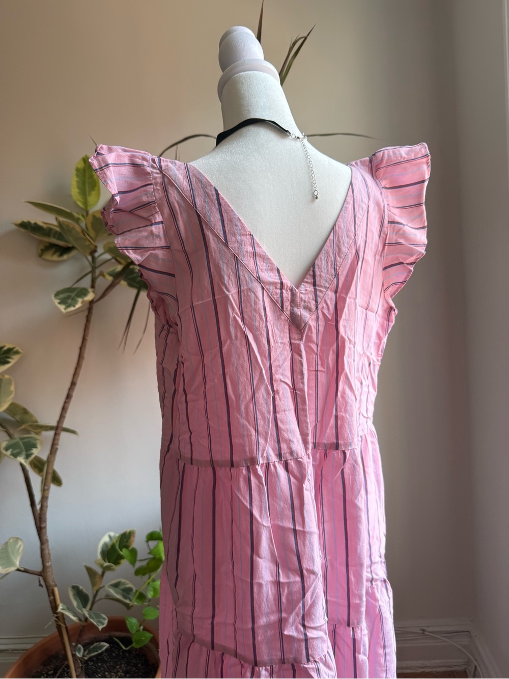 Loft Pink Striped V-Neck Ruffle Sleeve Dress Sz L
